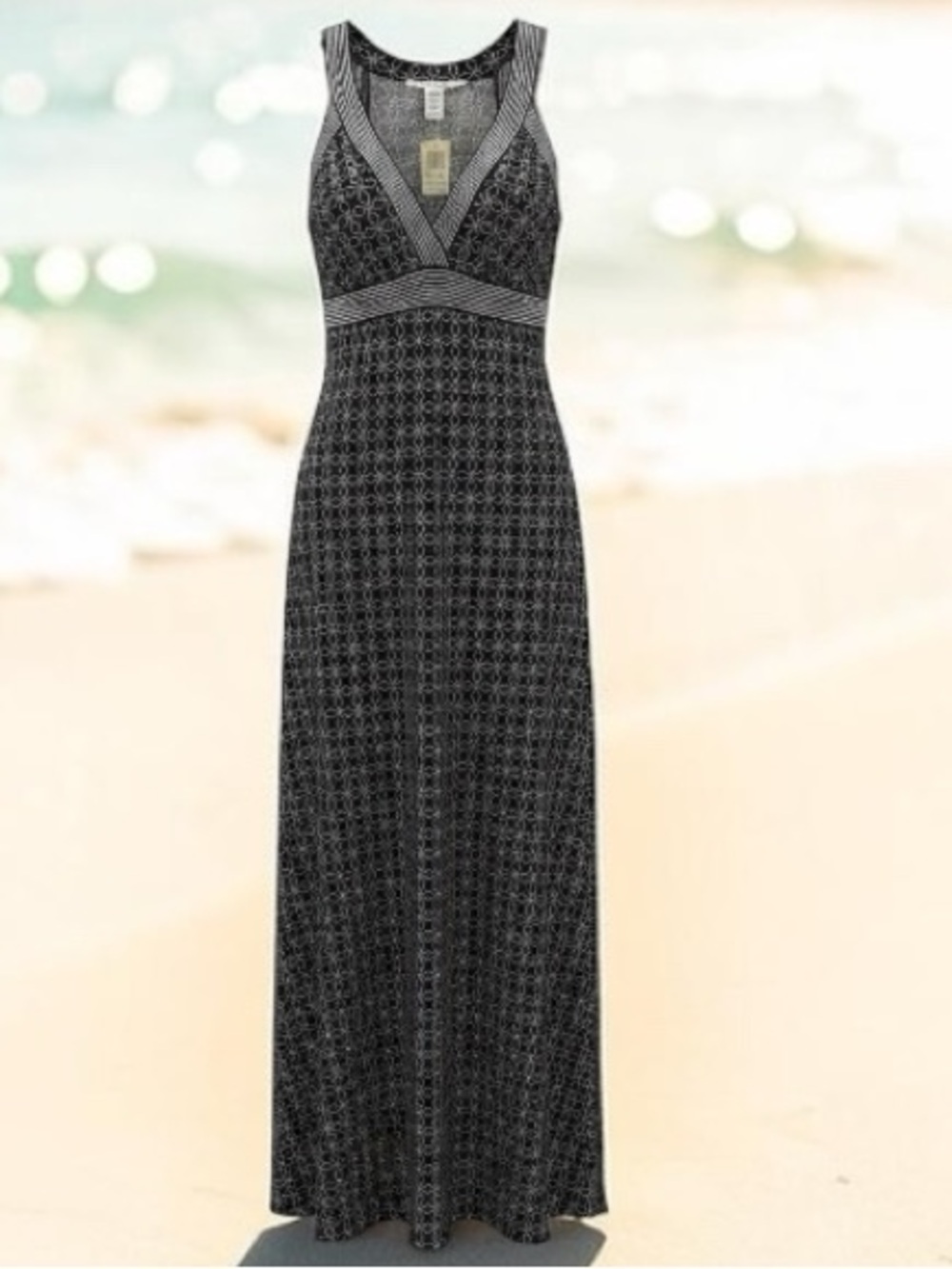 Max Studio Black Patterned V-Neck Maxi Dress